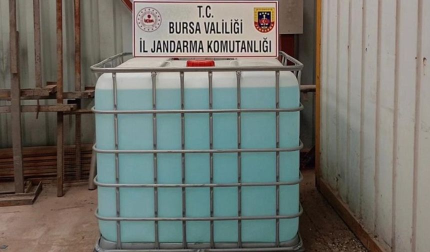 Jandarmadan kaçak alkol operasyonu: binlerce litre ele geçirildi