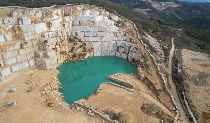 Köylülerden yetkililere çağrı: bu suyu yok etmeyin