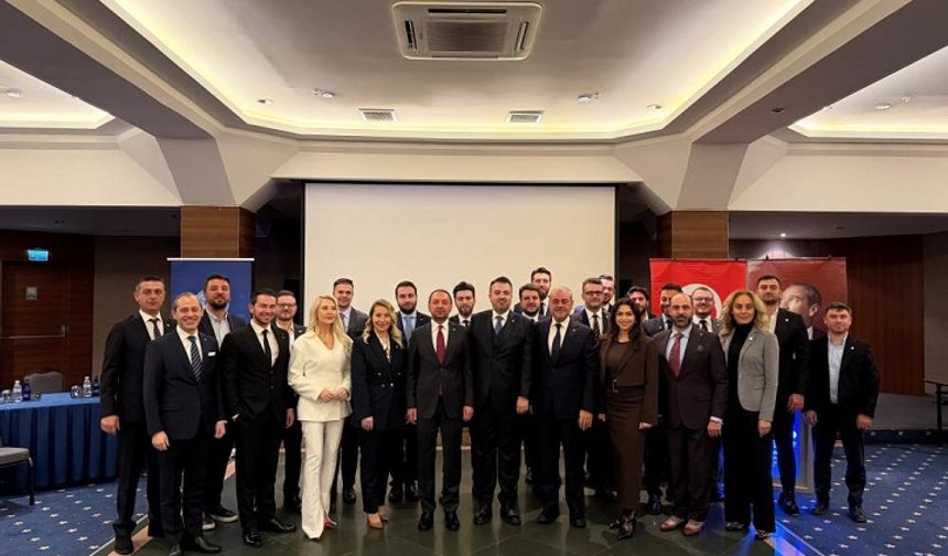 TÜGİAD bursa Şubesinde görev değişimi: Kerem Kahveci başkan seçildi