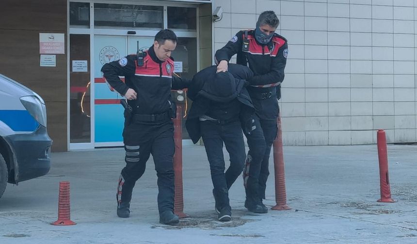 Bursa Polisi Harekete Geçti: Aranan Şahıs Yakalandı