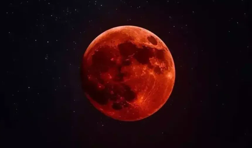 Kanlı Ay bu gece gökyüzünde: Nadir doğa olayı heyecan yaratıyor