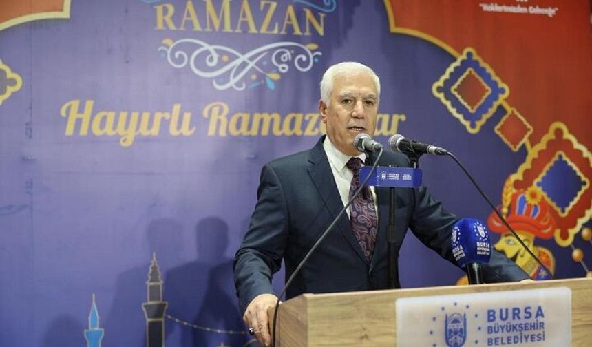 Mustafa Bozbey Orhaneli’de iftar sofrasında vatandaşlarla buluştu: “Dağ Yöresi gülümserse, Bursa’nın tamamı gülümser”