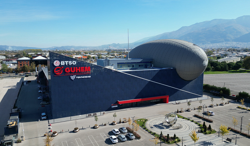 GUHEM öğrencilerle buluştu: Uzay, havacılık ve bilim deneyimleri yaşandı