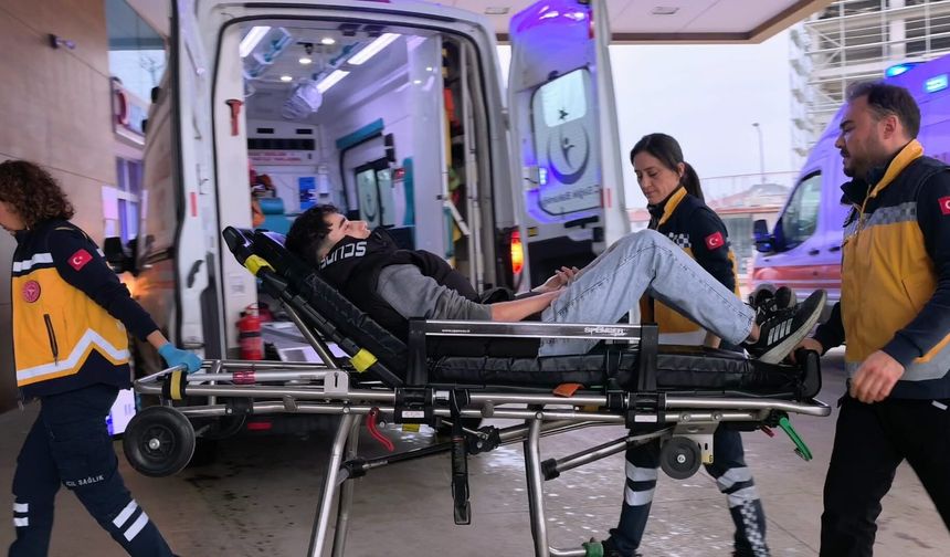 Bursa'da motosiklet kazası: 1’i çocuk 2 yaralı