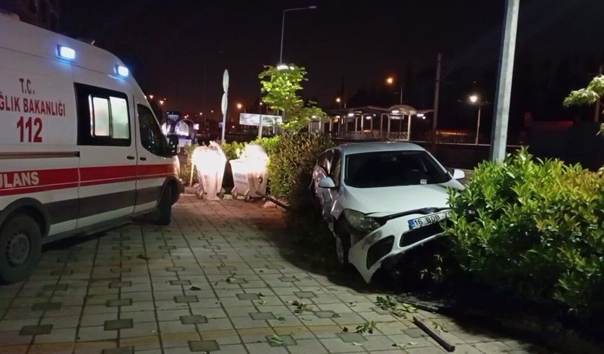 Alkollü Sürücü Dehşet Saçtı: Feci Kazada Araçlar Hurdaya Döndü