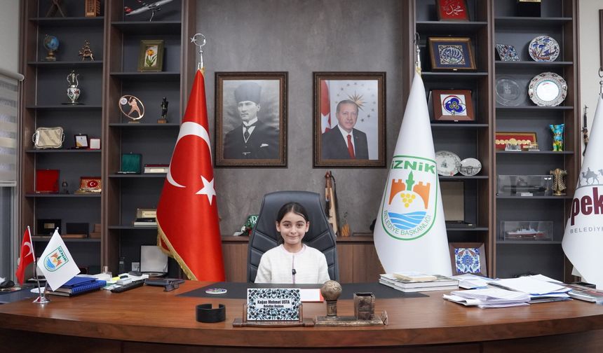 İznik’te 23 Nisan’ın başkanı Ada oldu