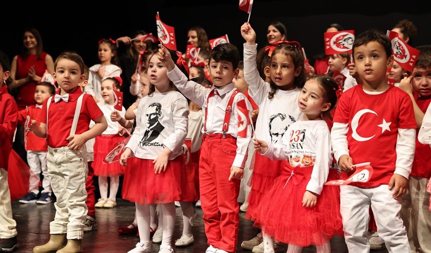 Nilüfer Belediyesi kreşlerinde 23 Nisan neşesi