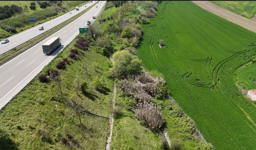 "Otoyola 5 yaşındaki çocuk bırakıldı"