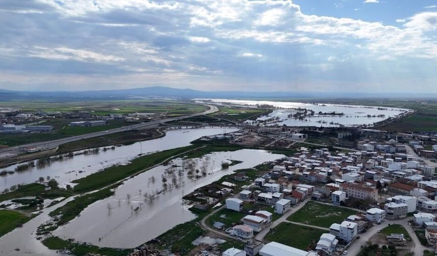 Bursa'da bol yağışlar çeltik ve ikinci ürün yasağını kaldırdı