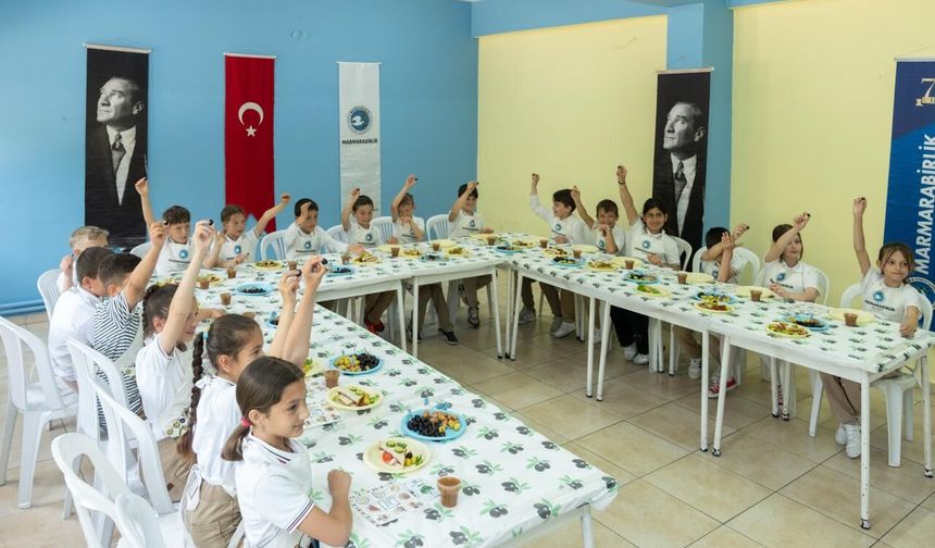 Geleceğin sofraları Erdek’te kuruldu: Minik şefler zeytin kültürüyle buluştu