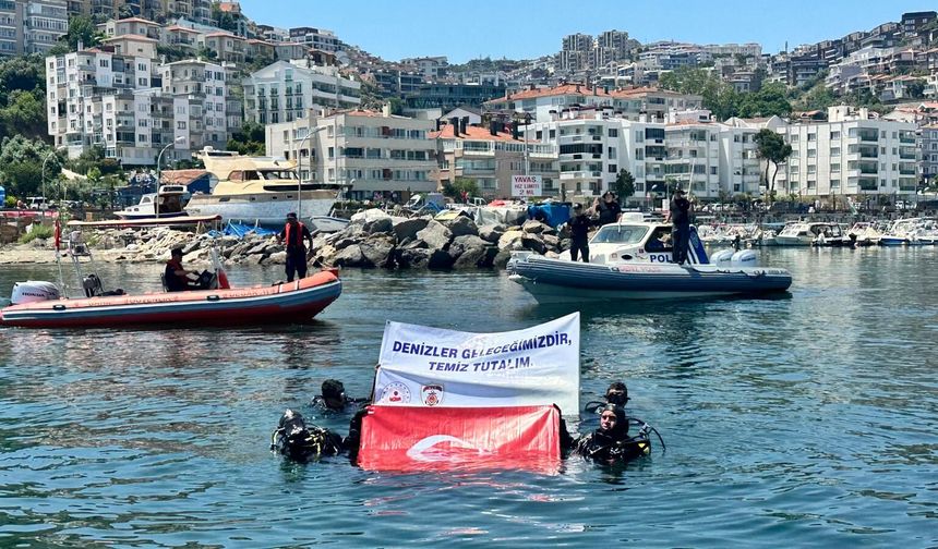 Polis bu kez mavi vatan için temizlik operasyonu yaptı