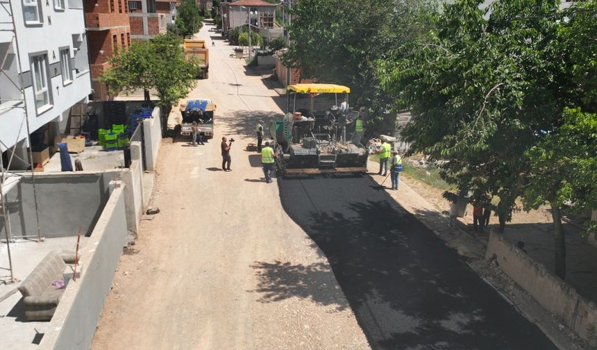 İnegöl'de yollar yenileniyor