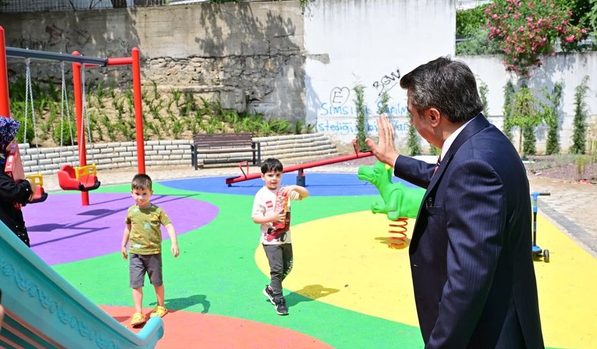 Bursa'da parklar yaza hazırlandı