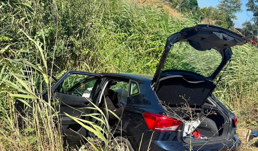 Bursa'da otomobil sulama kanalına devrildi: 6 yaralı