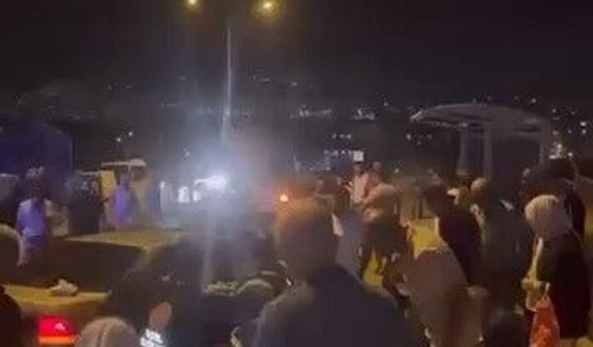 Bursa'da ters istikamete giren ehliyetsiz sürücü kaza yaptı: 7 yaralı