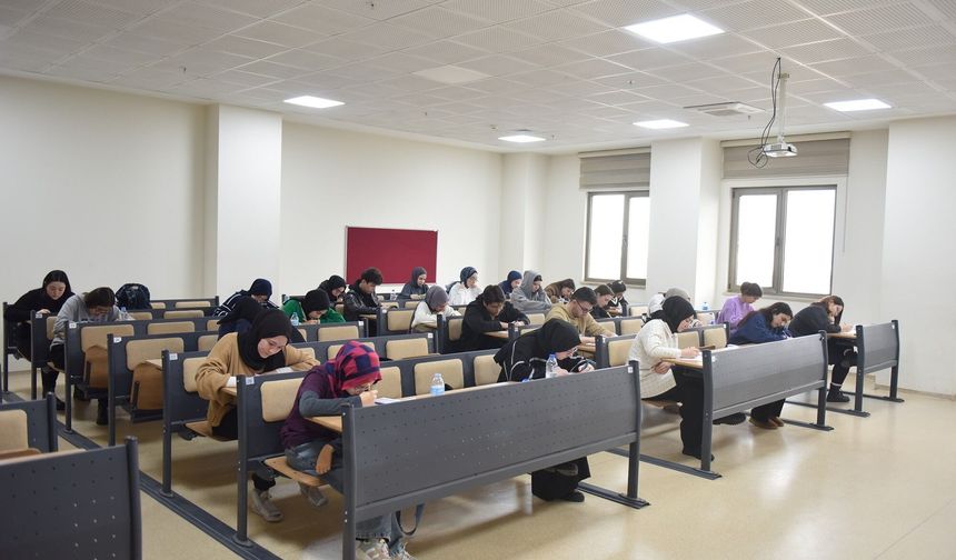 Memur adaylarına Yıldırım desteği