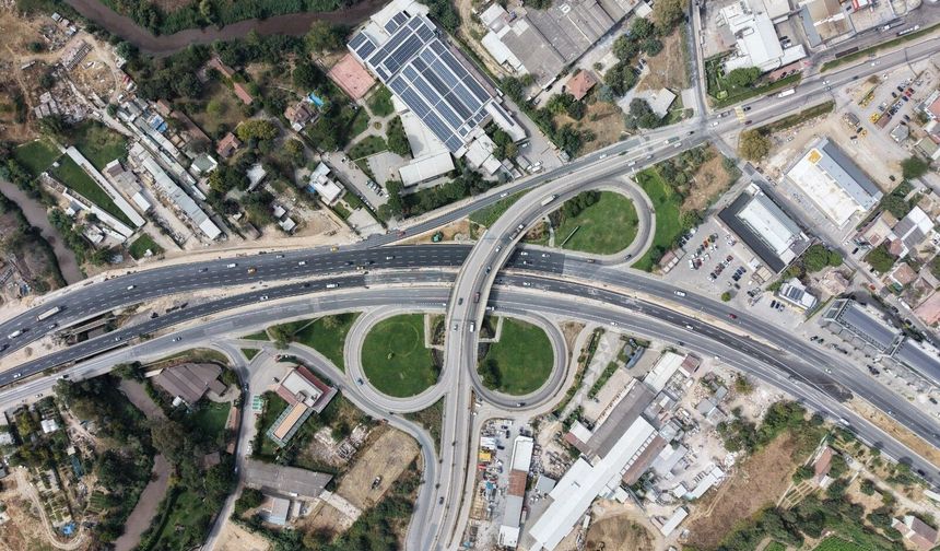 Geçit Köprüsü söz verilen tarihte trafiğe açıldı