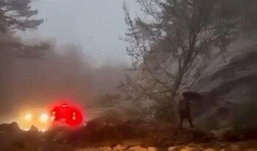 Uludağ yolunda heyelan korkuttu