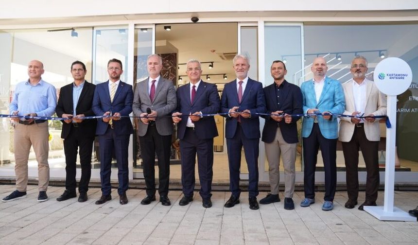 Kastamonu Entegre'den İnegöl'de Tasarım ve Üretimi Buluşturan Yeni Deneyim Merkezi