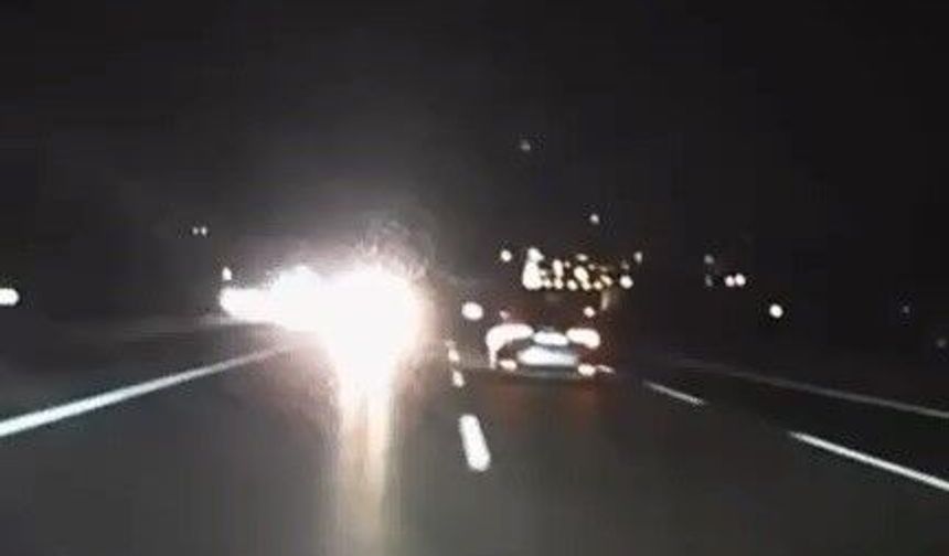 Bursa'da otobanda tersten gelen otomobil kazaya davetiye çıkardı