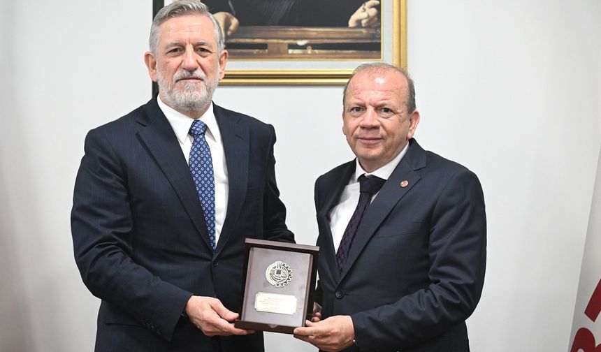 BTSO’da devir teslim töreni gerçekleştirildi